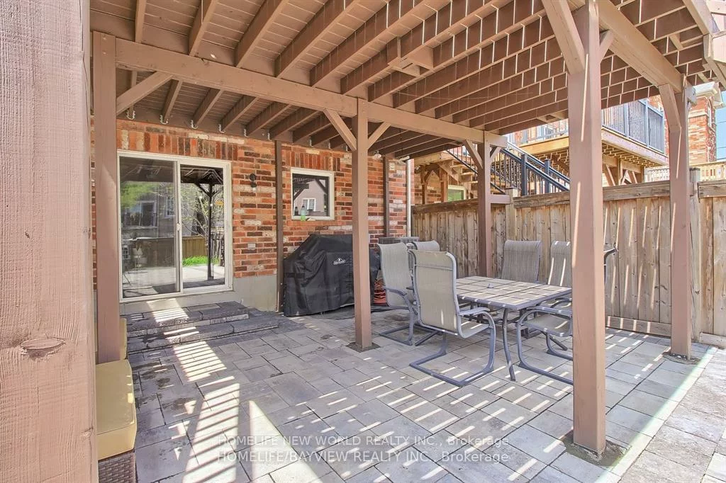 45, Hawkes, Westbrook, Richmond Hill