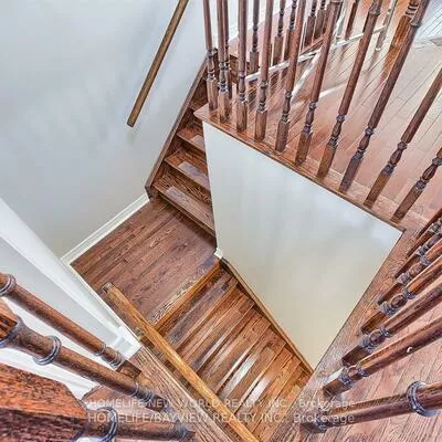 45, Hawkes, Westbrook, Richmond Hill