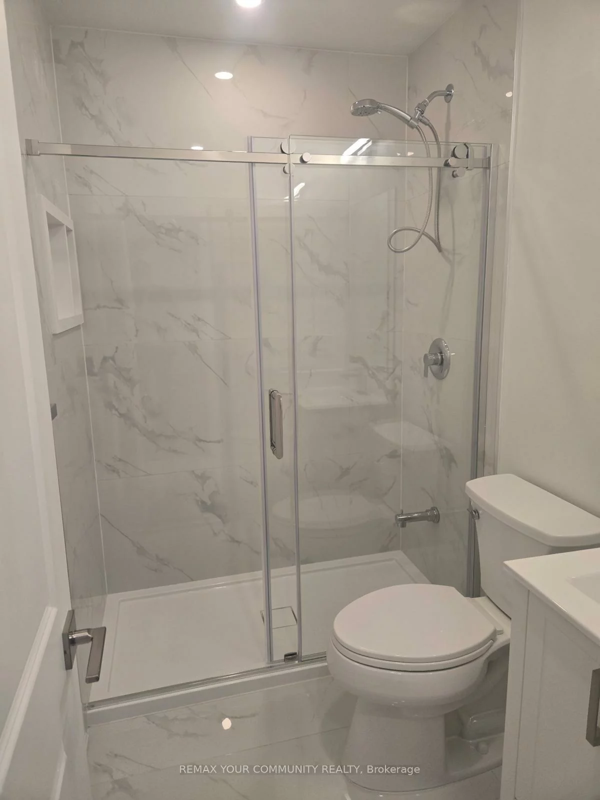 64, Rockport, Crosby, Richmond Hill