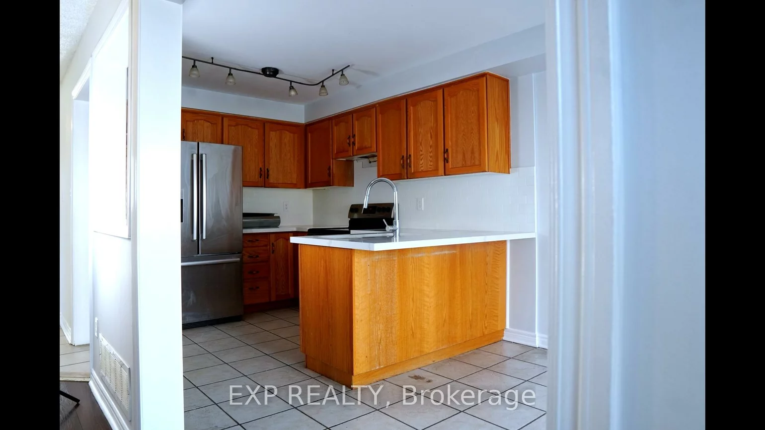 153, Kimono, Rouge Woods, Richmond Hill