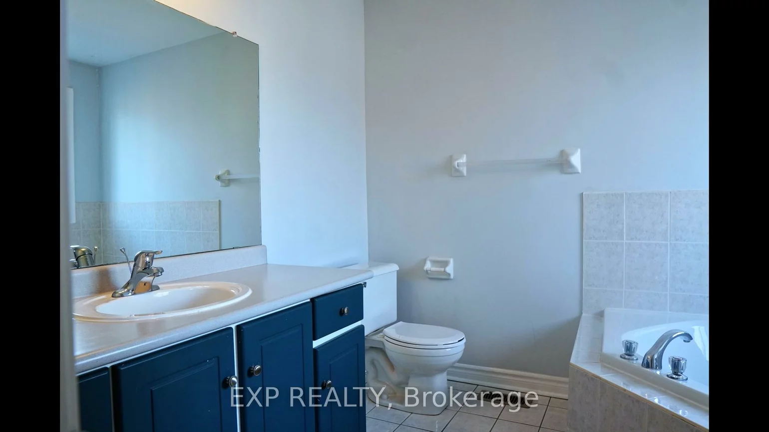 153, Kimono, Rouge Woods, Richmond Hill