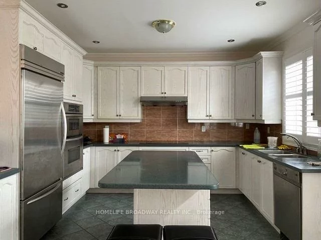 48, Townwood, Jefferson, Richmond Hill