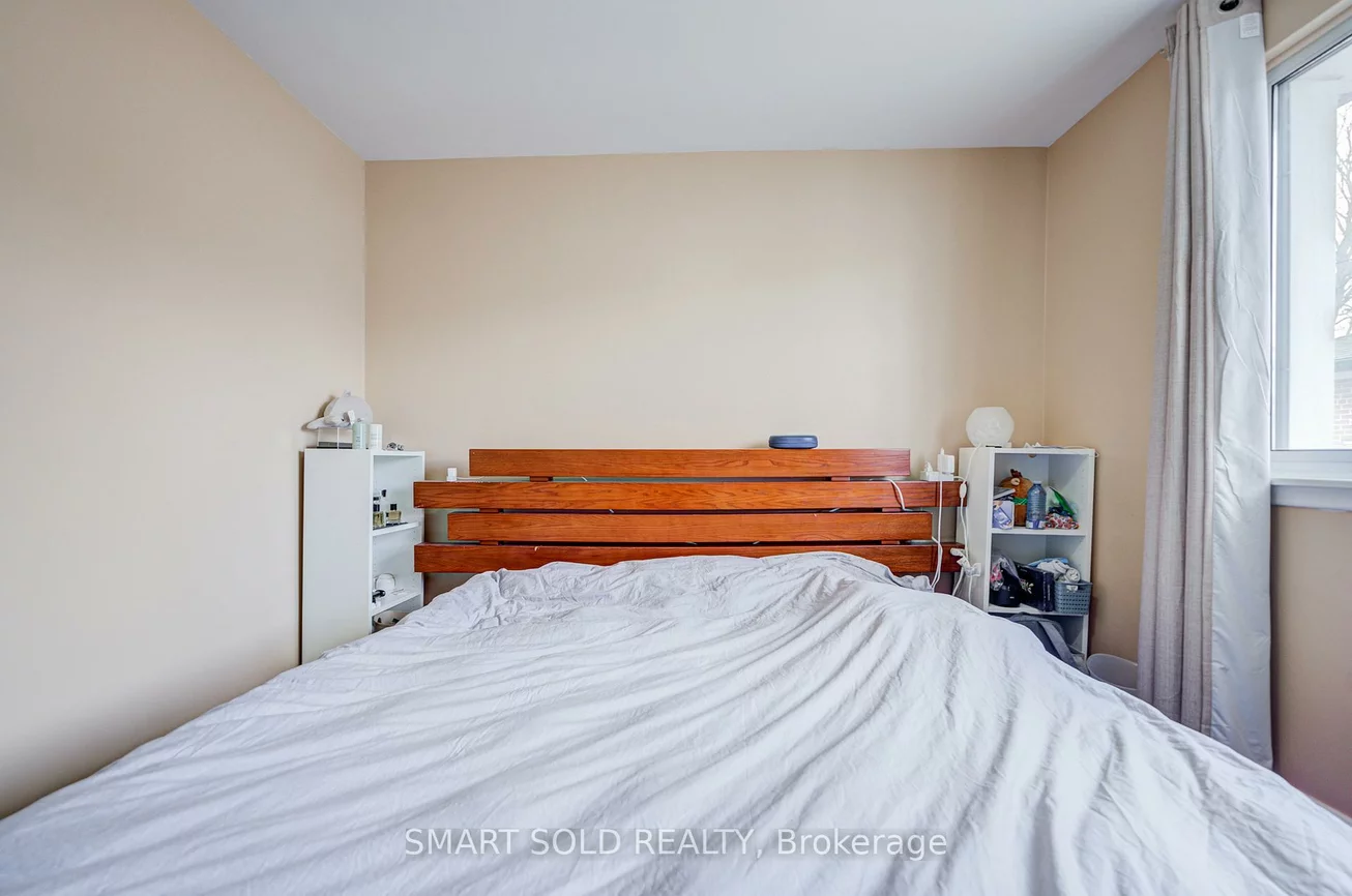 Main 438, Marybay, Crosby, Richmond Hill