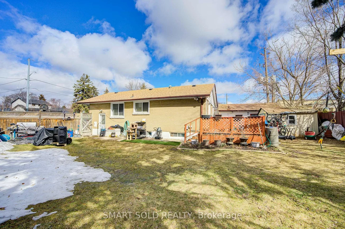 Main 438, Marybay, Crosby, Richmond Hill