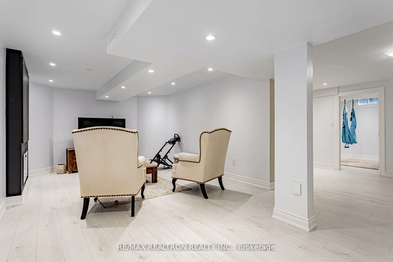 442, Mill, Mill Pond, Richmond Hill