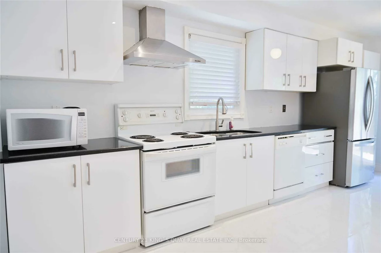 8, Samantha, Doncrest, Richmond Hill