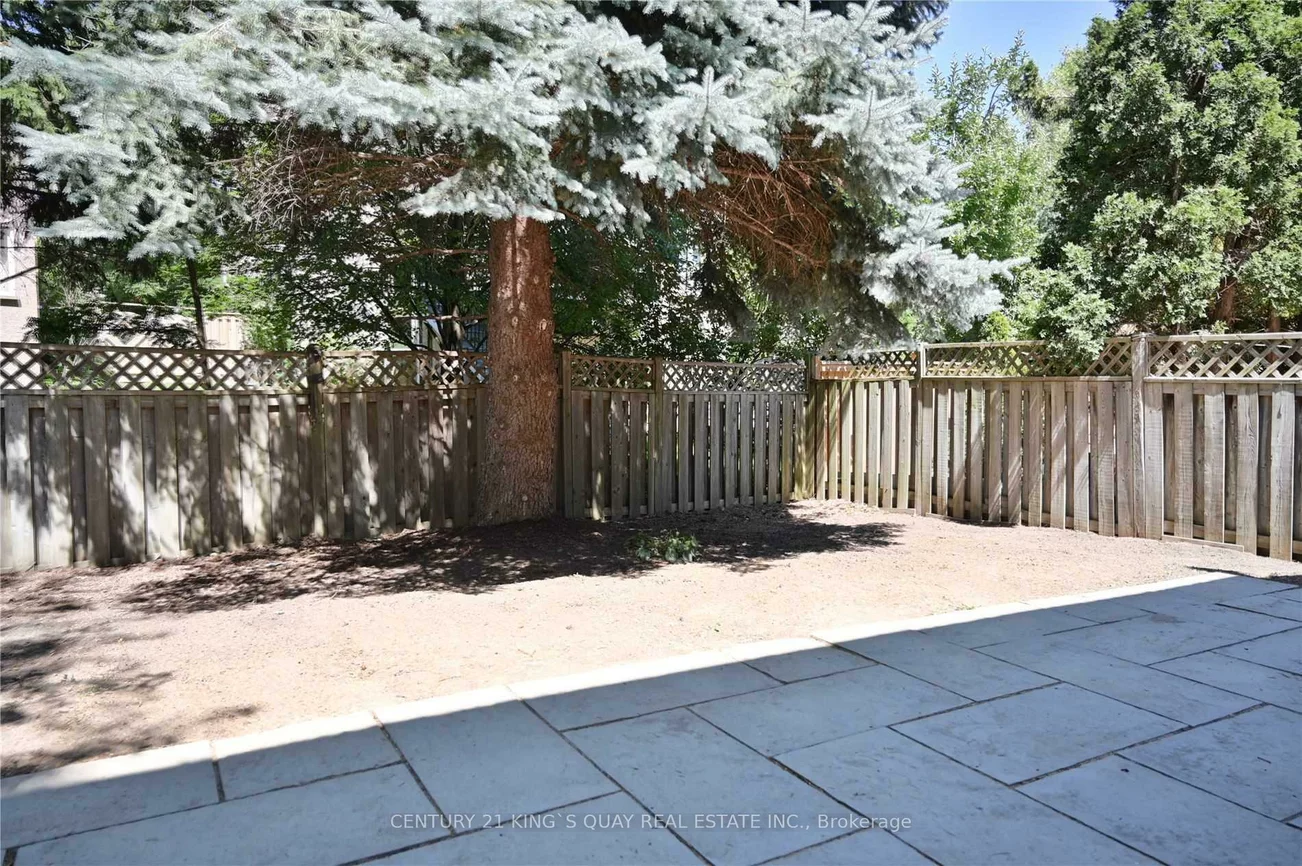 8, Samantha, Doncrest, Richmond Hill