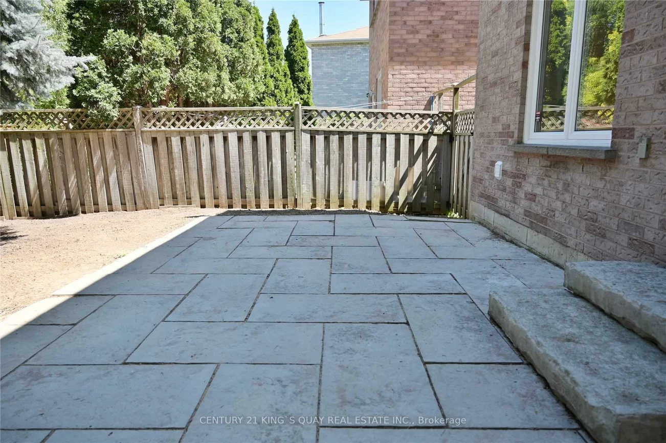 8, Samantha, Doncrest, Richmond Hill