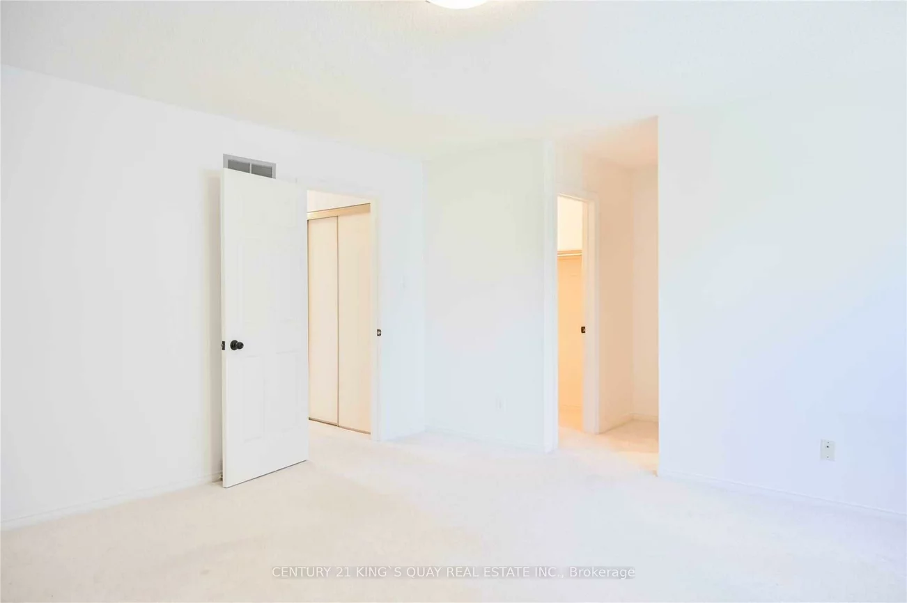 8, Samantha, Doncrest, Richmond Hill