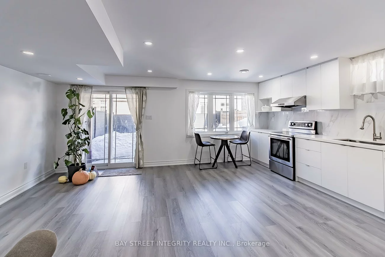 50, Drizzel, Oak Ridges, Richmond Hill