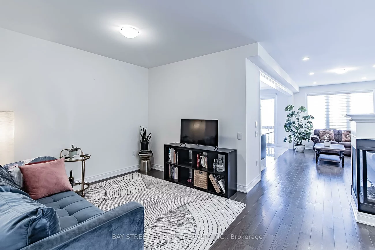 50, Drizzel, Oak Ridges, Richmond Hill