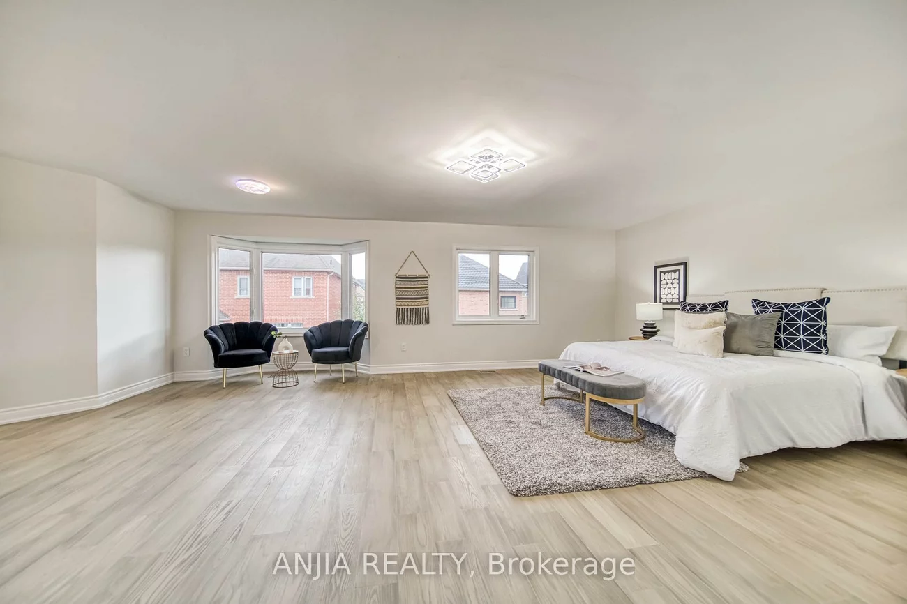 309, Tower Hill, Jefferson, Richmond Hill