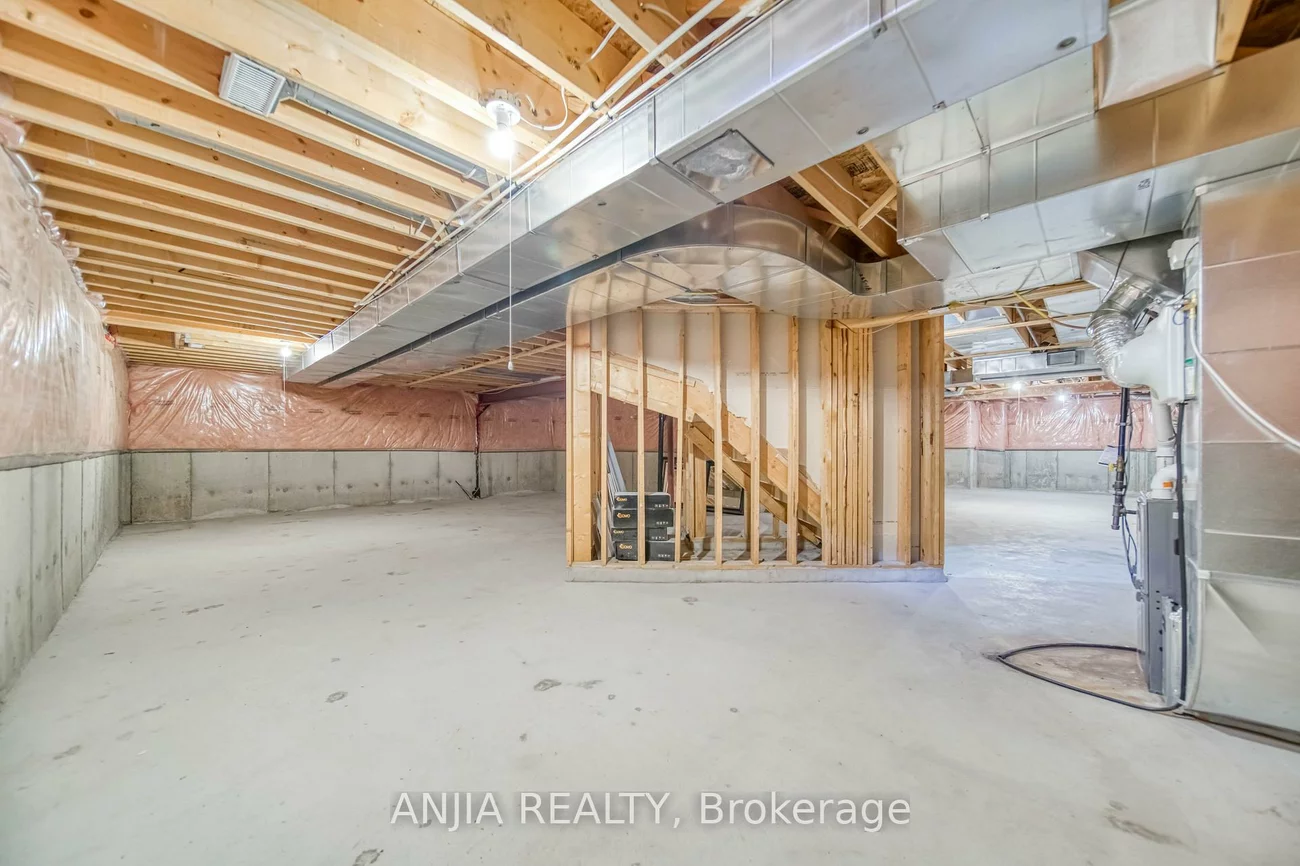 309, Tower Hill, Jefferson, Richmond Hill