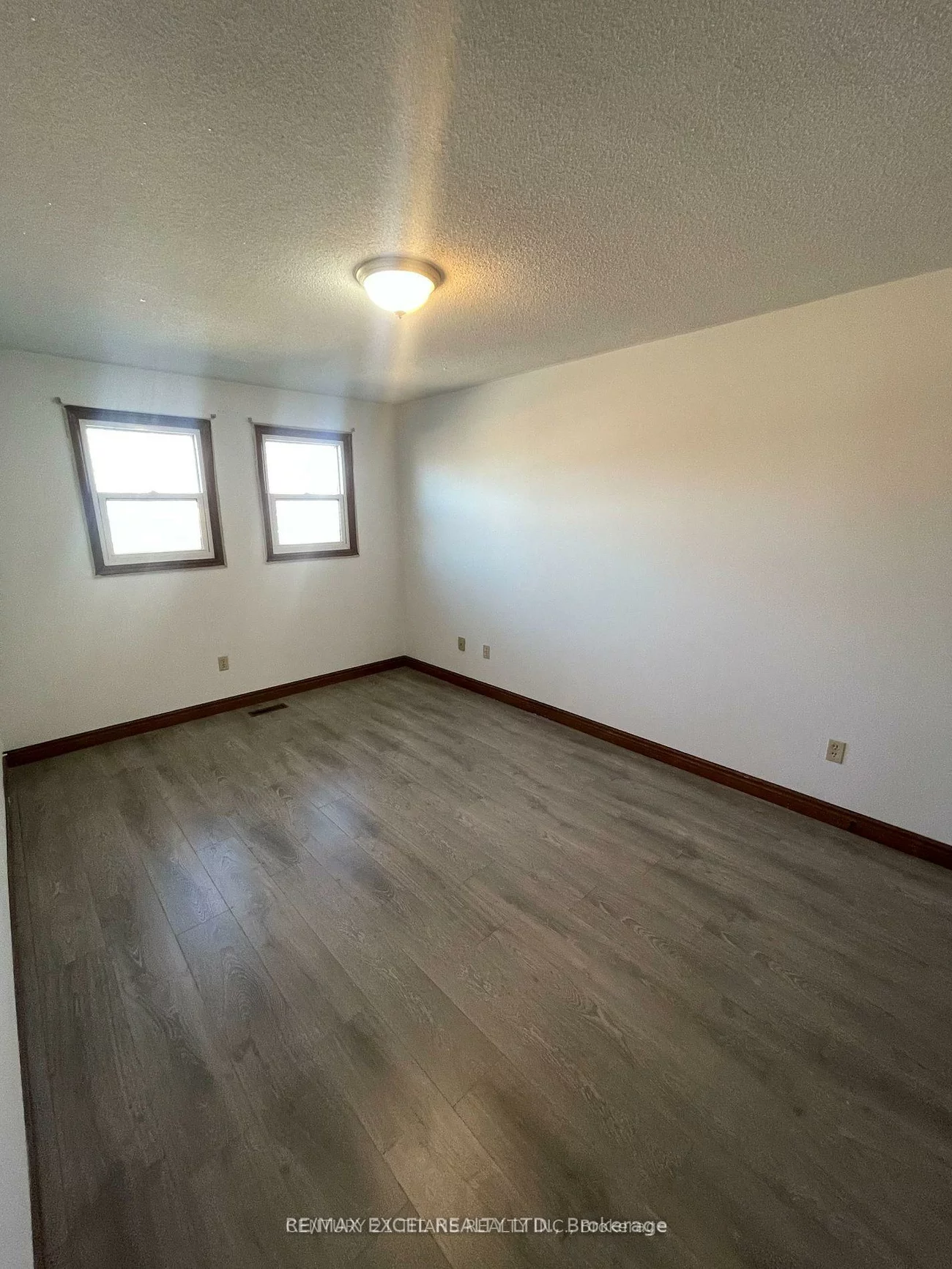 60, Normandy, Harding, Richmond Hill