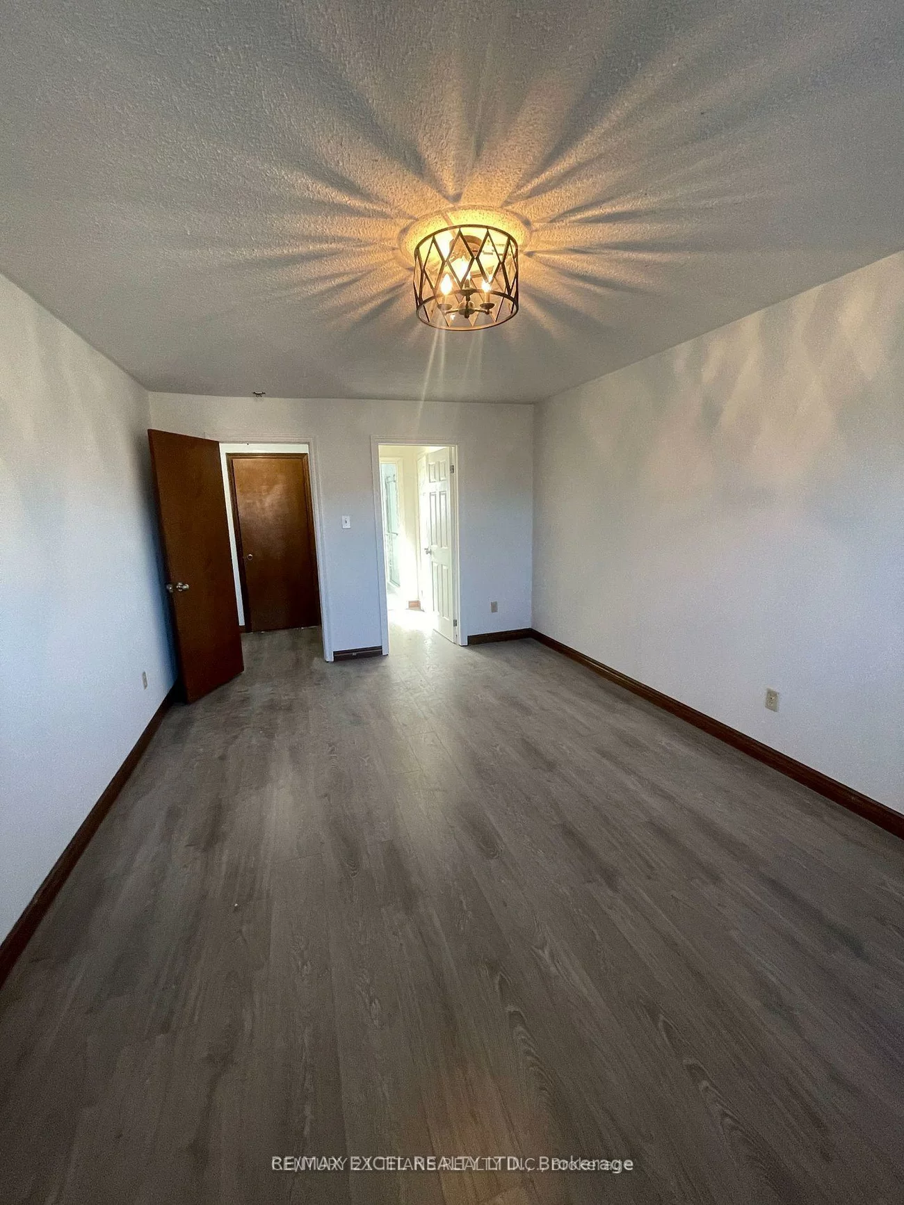 60, Normandy, Harding, Richmond Hill