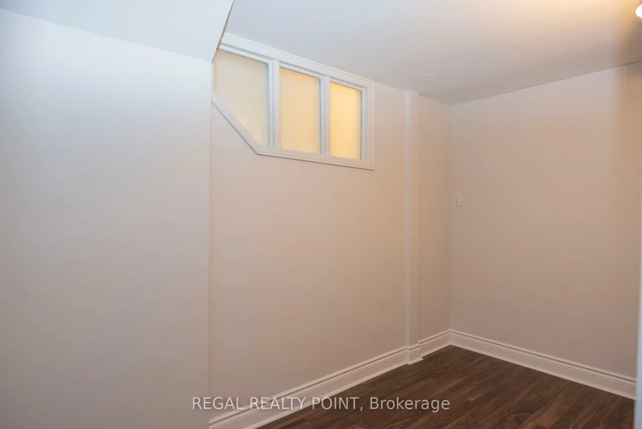 14, Mandel, Devonsleigh, Richmond Hill