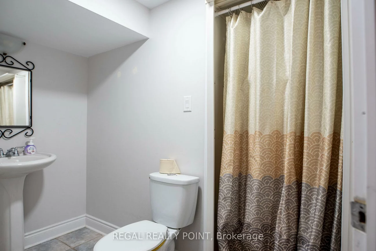 14, Mandel, Devonsleigh, Richmond Hill