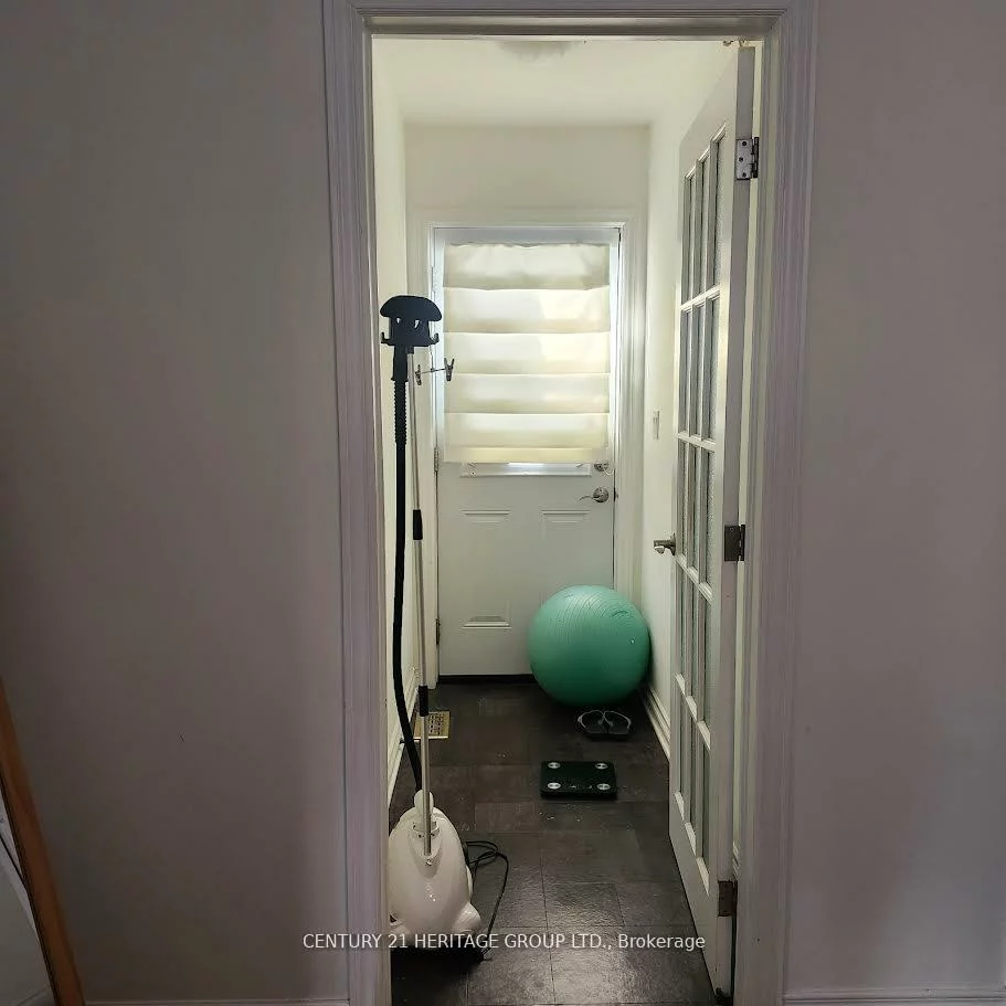 80, Rockport, Crosby, Richmond Hill