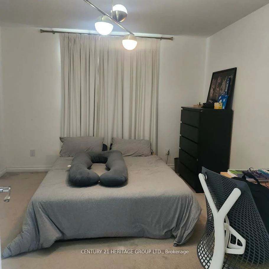 80, Rockport, Crosby, Richmond Hill