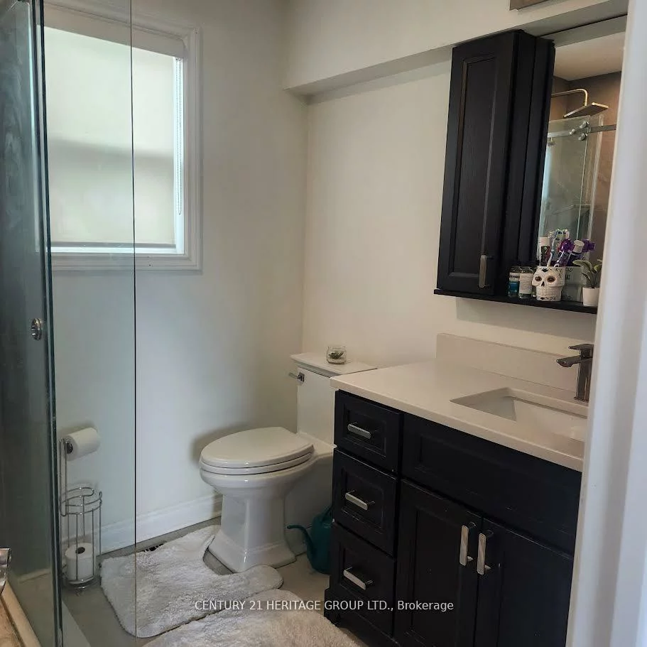 80, Rockport, Crosby, Richmond Hill