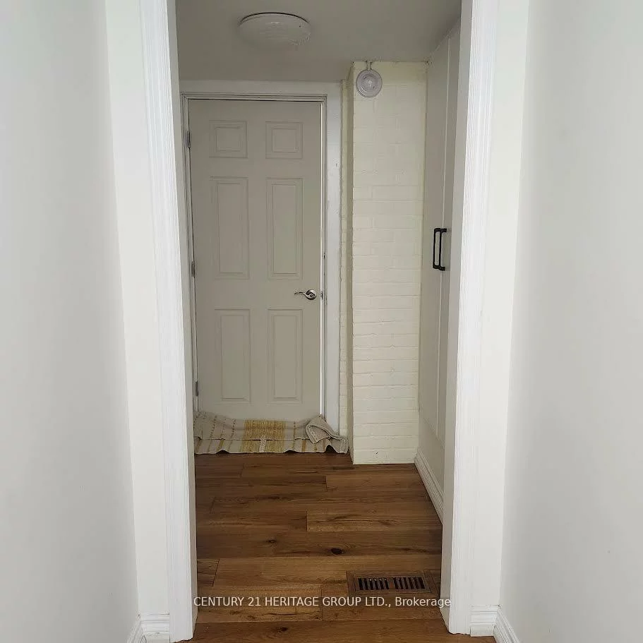 80, Rockport, Crosby, Richmond Hill