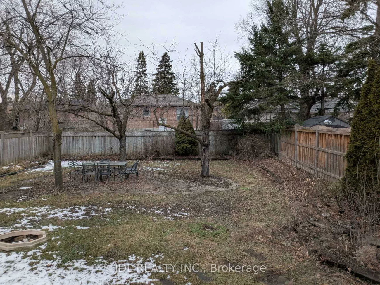 345, Centre, Crosby, Richmond Hill
