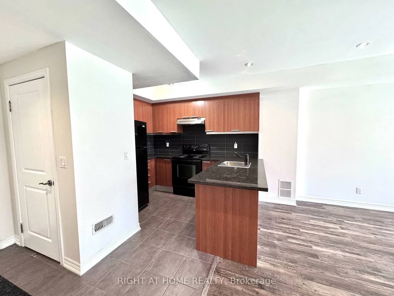 327, Carrville, South Richvale, Richmond Hill