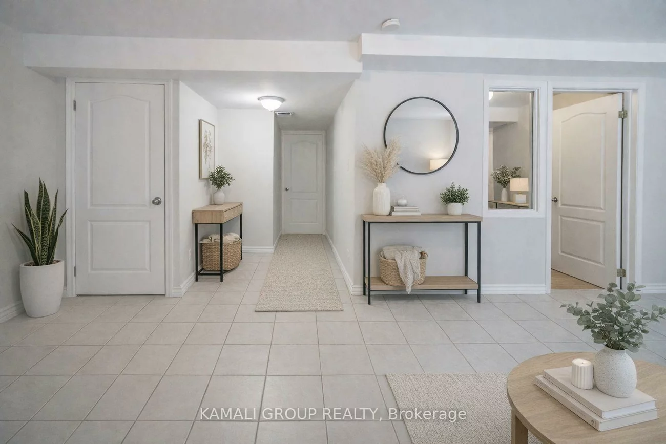 149, Silver Maple, Jefferson, Richmond Hill