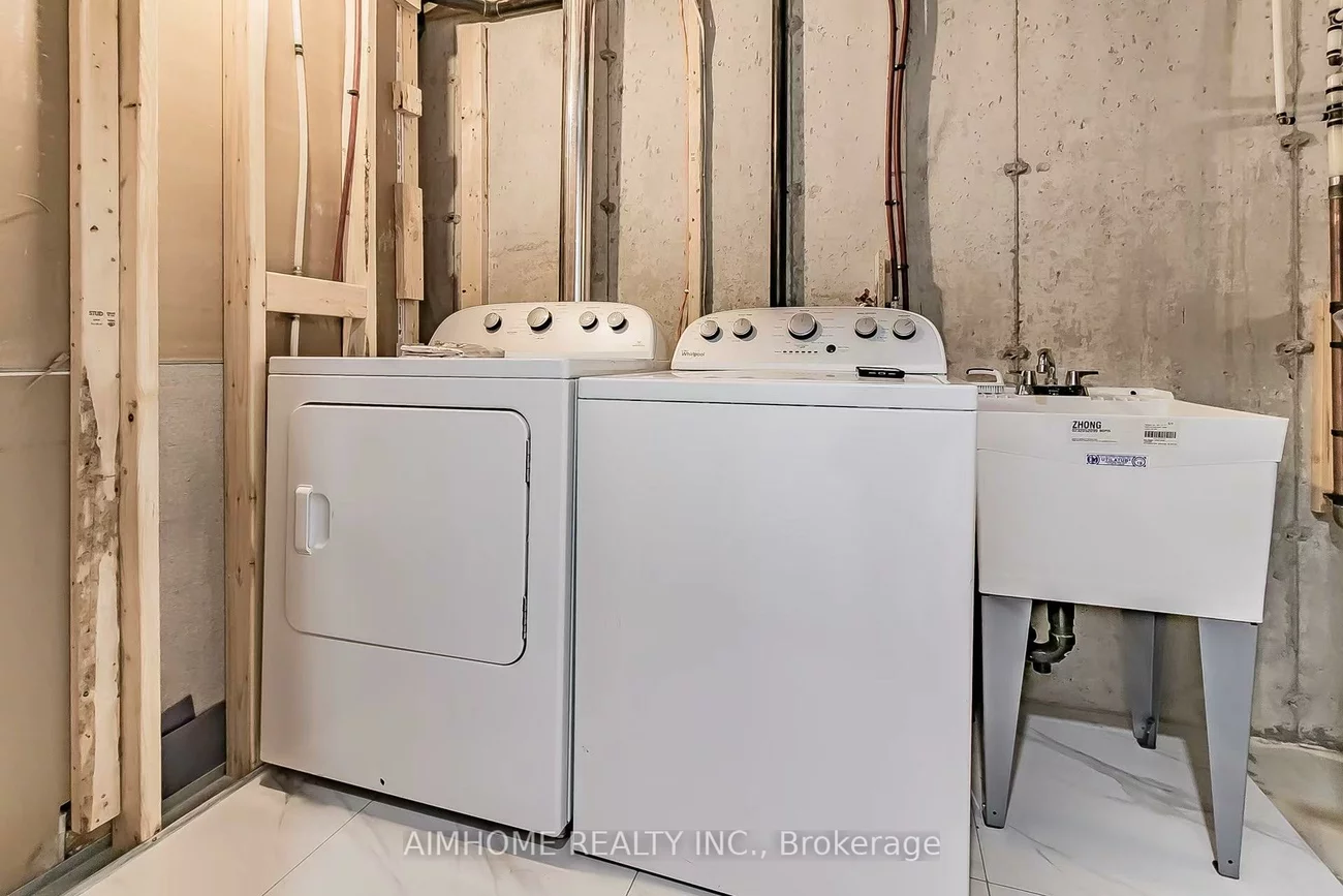 50, Drizzel, Oak Ridges, Richmond Hill