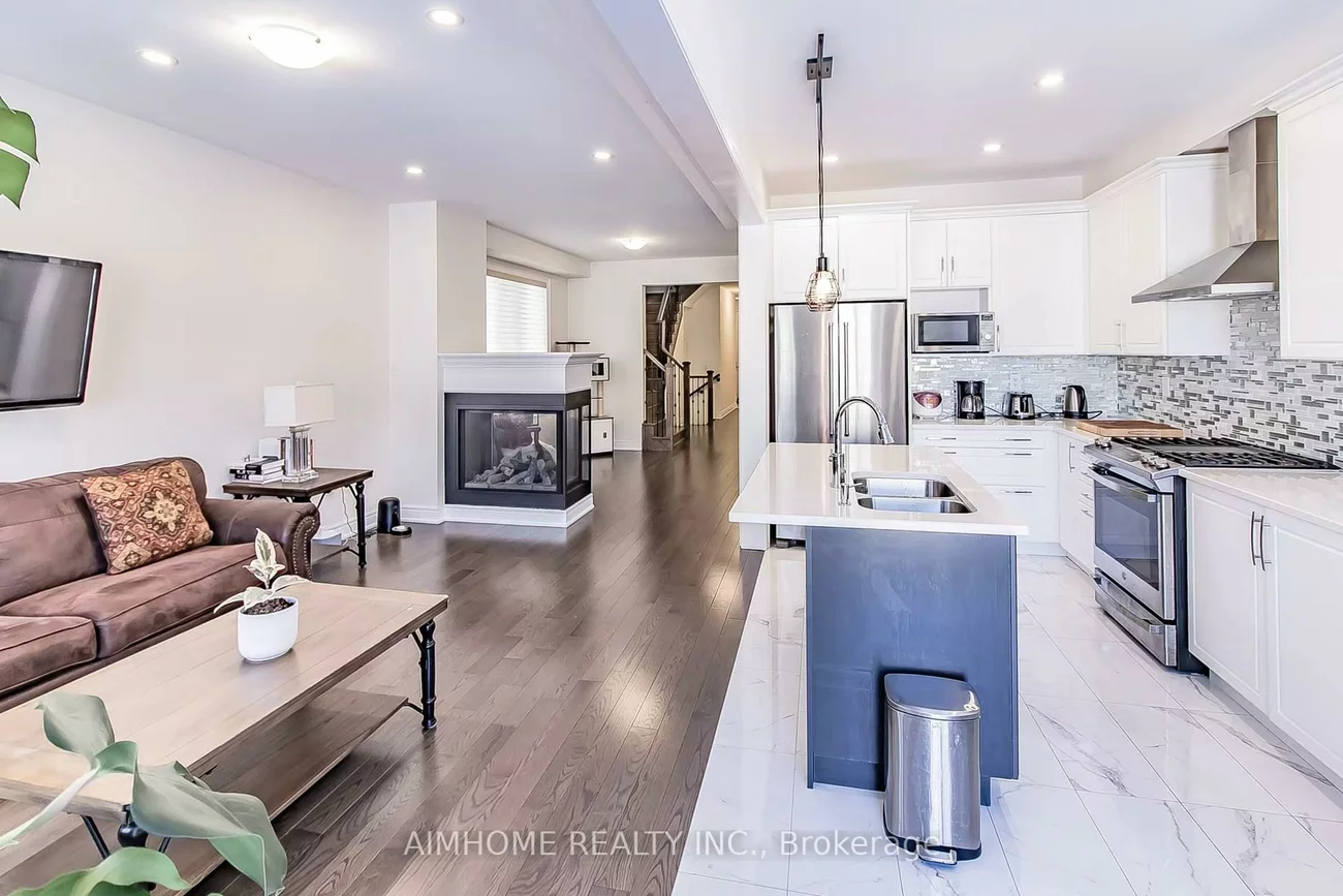 50, Drizzel, Oak Ridges, Richmond Hill