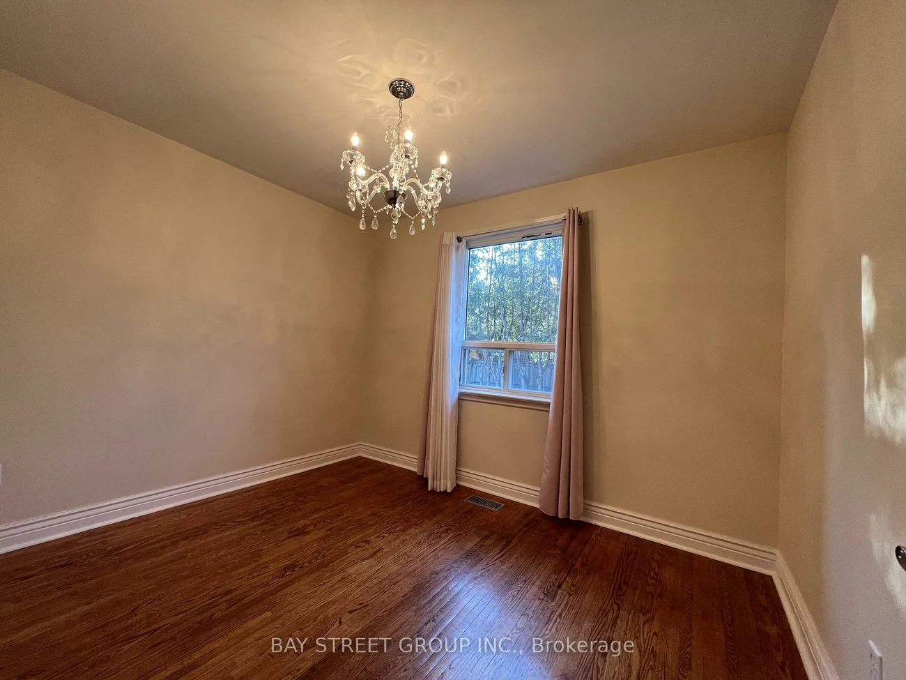 382, Blue Grass, Crosby, Richmond Hill