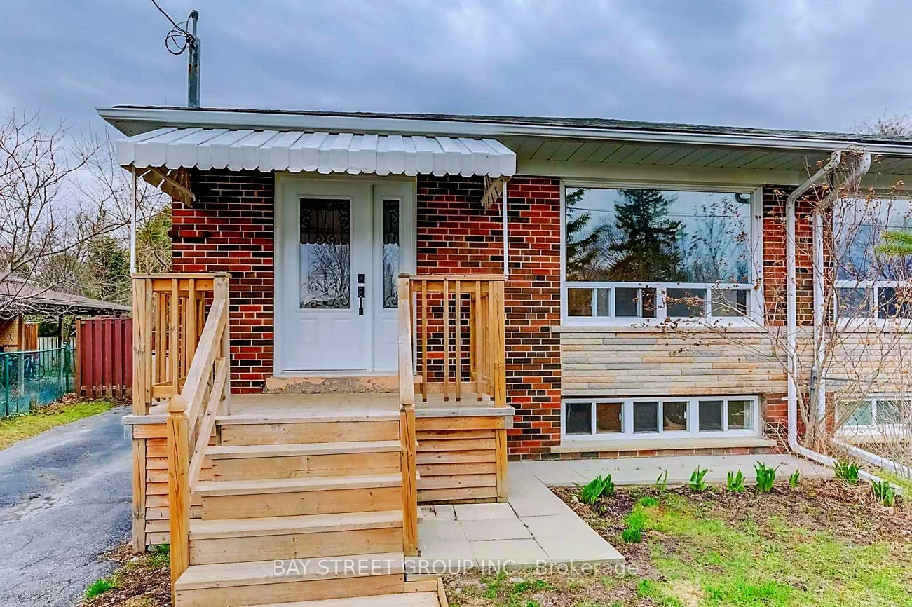 382, Blue Grass, Crosby, Richmond Hill