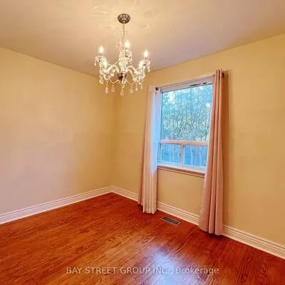 382, Blue Grass, Crosby, Richmond Hill