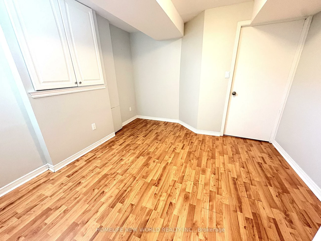 18, Samantha, Doncrest, Richmond Hill