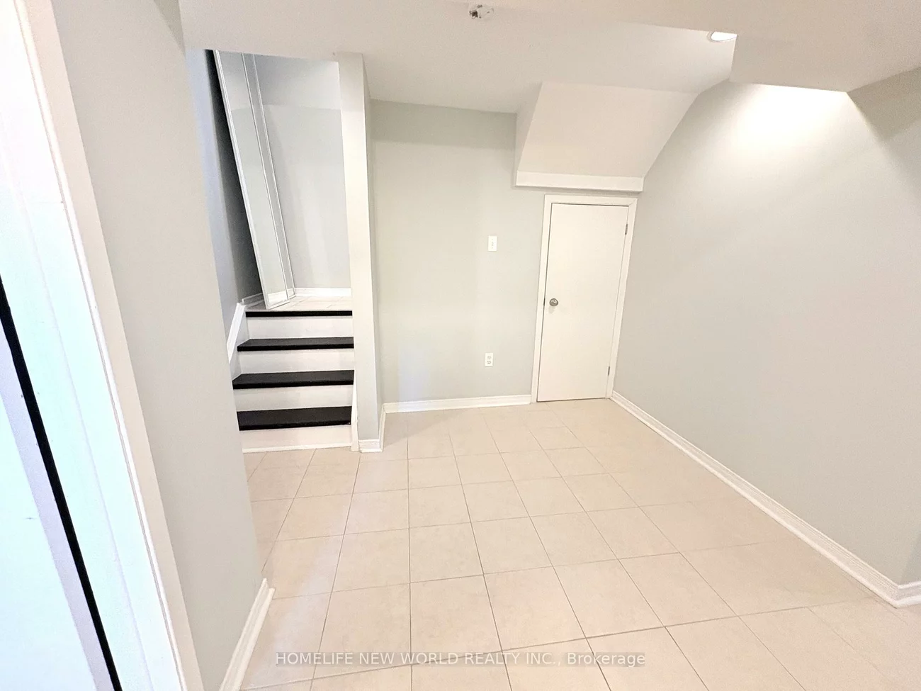 18, Samantha, Doncrest, Richmond Hill