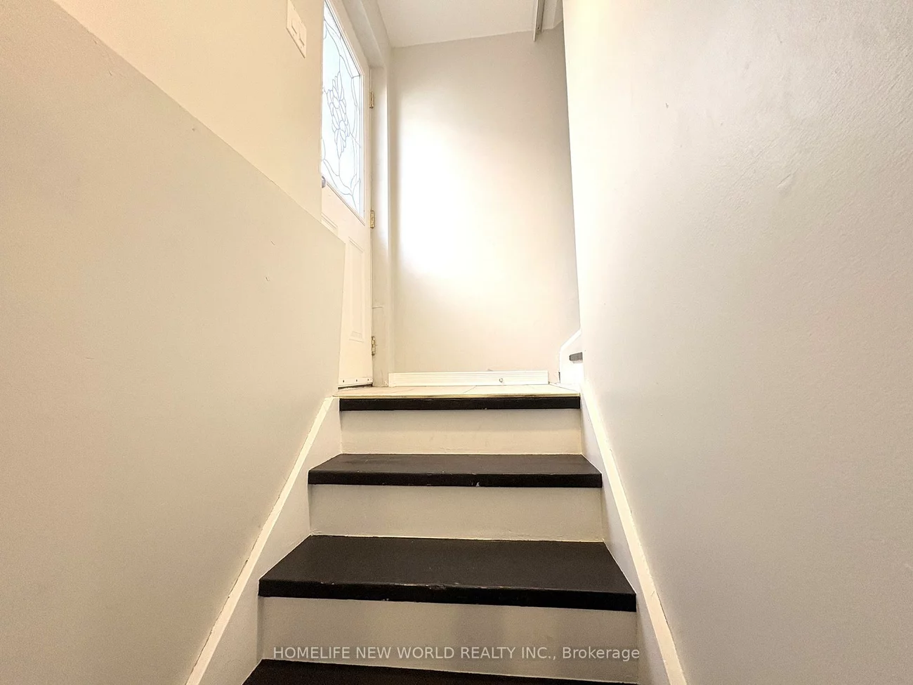 18, Samantha, Doncrest, Richmond Hill