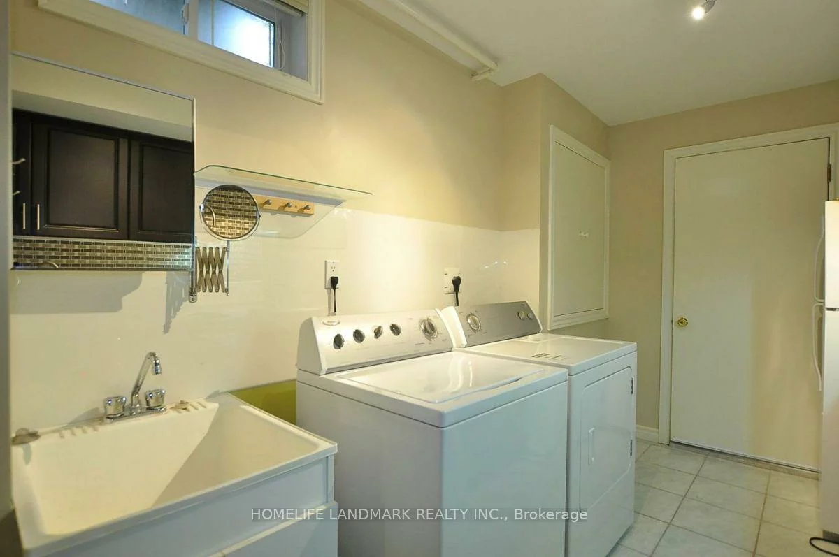 44, Romance (Main Floor), Rouge Woods, Richmond Hill