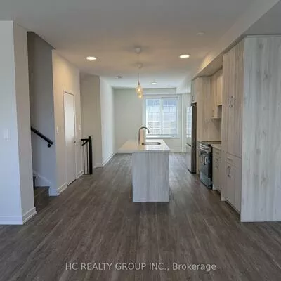 27, Agnes, Headford Business Park, Richmond Hill