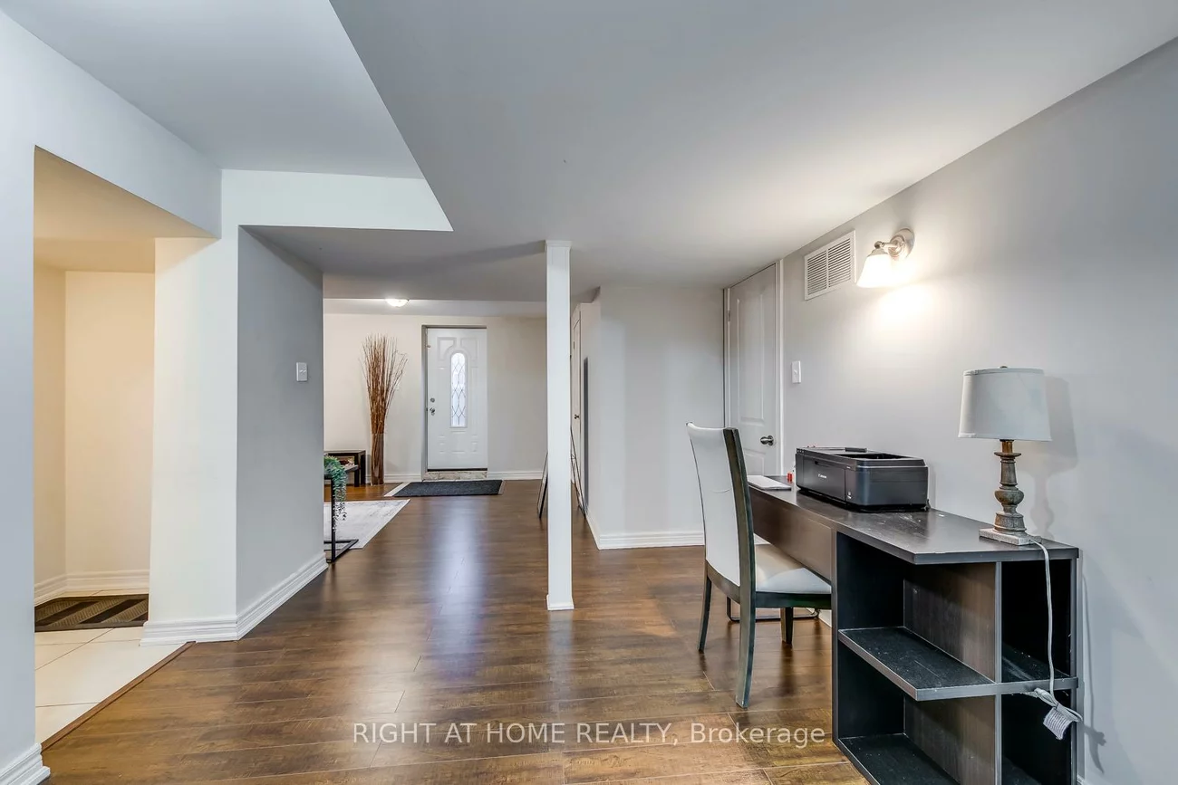 56, Barberry, Oak Ridges, Richmond Hill