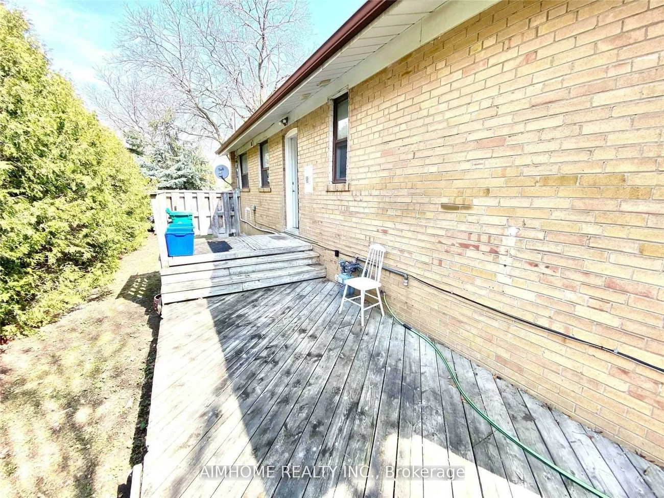 18, Rockport (Bsmt), Crosby, Richmond Hill