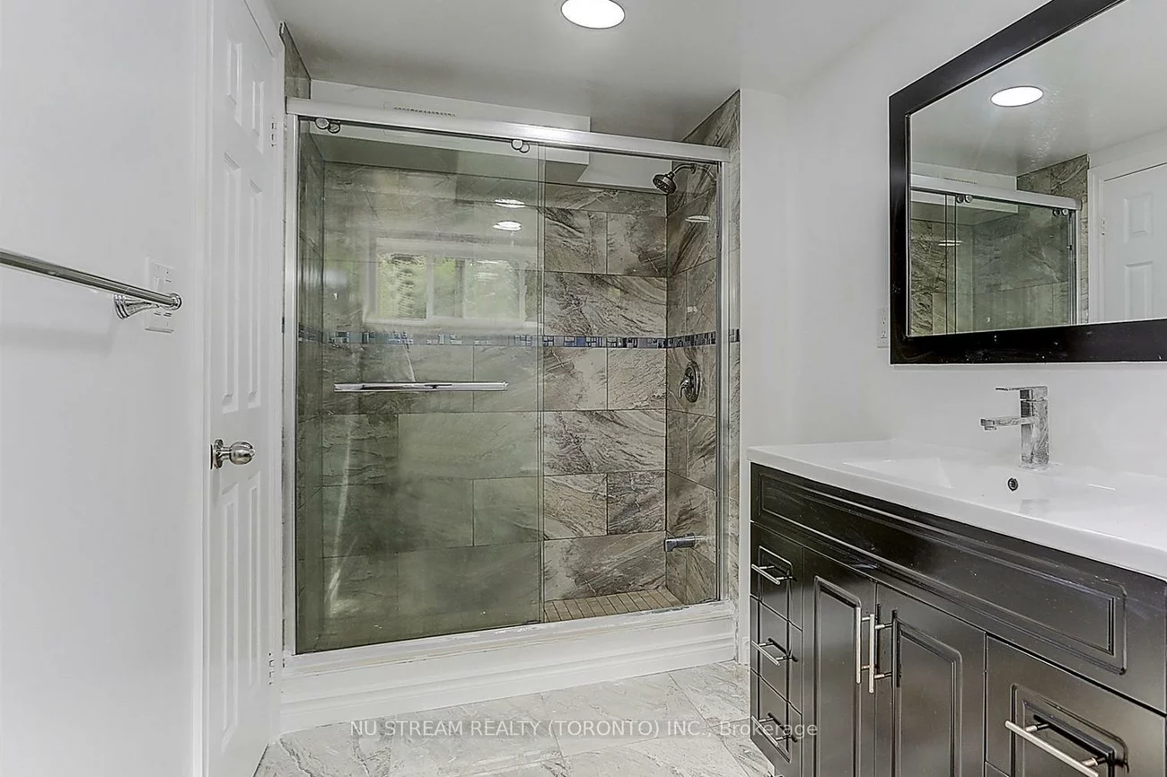 432, Crosby, Crosby, Richmond Hill