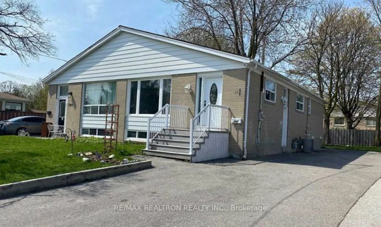 397, Browndale, Crosby, Richmond Hill