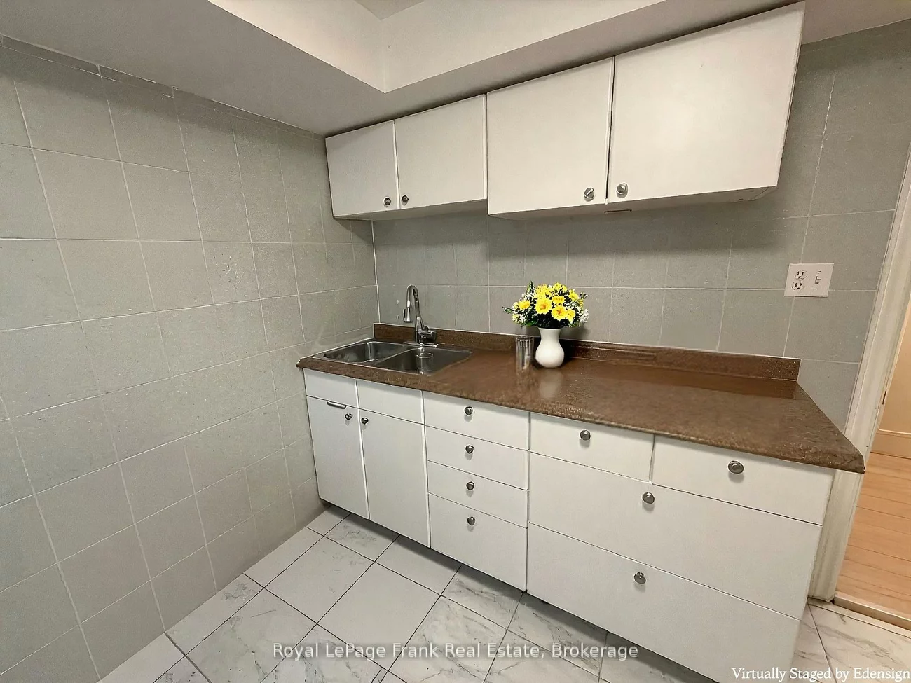 249, Lucas, Mill Pond, Richmond Hill