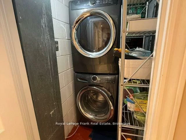 249, Lucas, Mill Pond, Richmond Hill