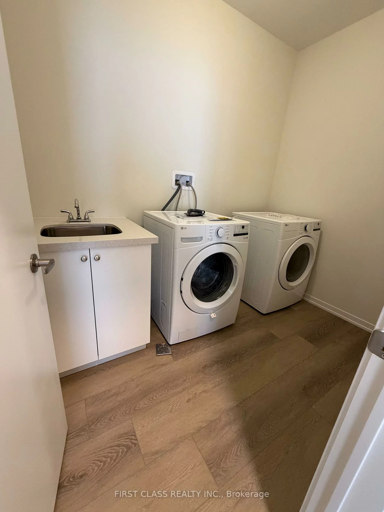 26, Helmkay, Rural Richmond Hill, Richmond Hill