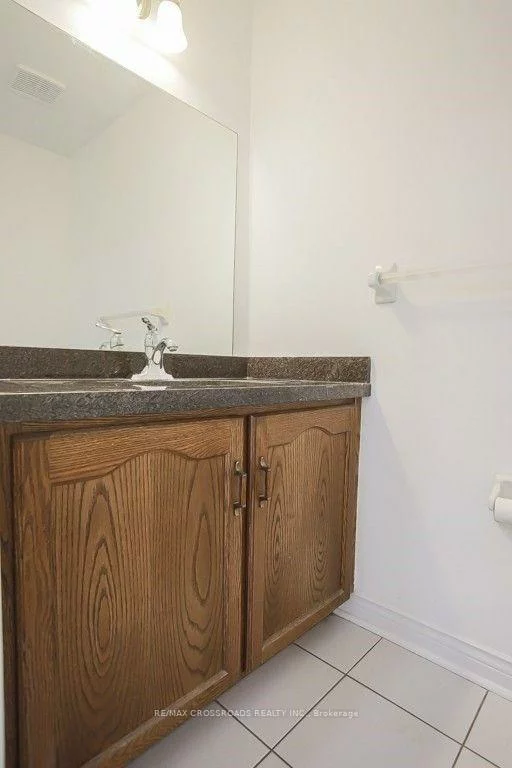 87, Woodriver, Devonsleigh, Richmond Hill