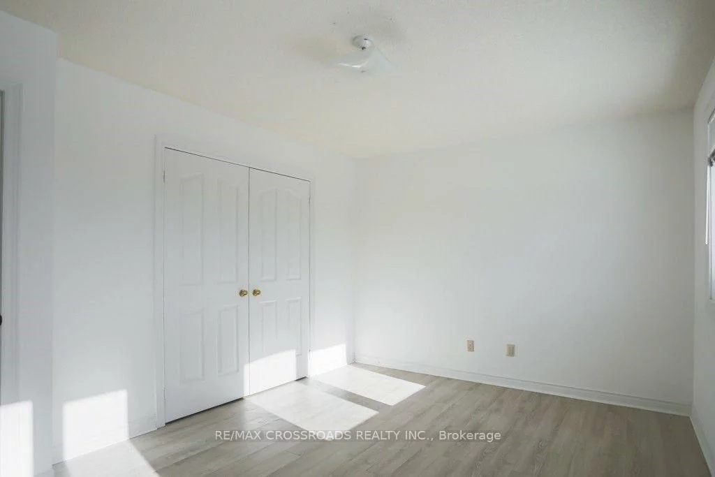 87, Woodriver, Devonsleigh, Richmond Hill