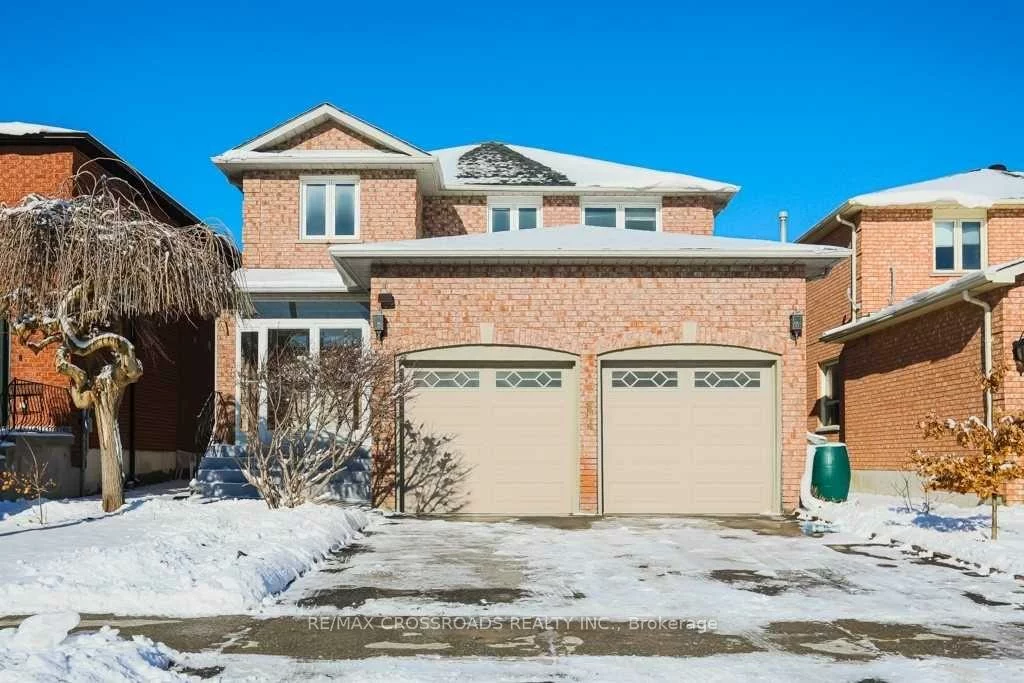 87, Woodriver, Devonsleigh, Richmond Hill