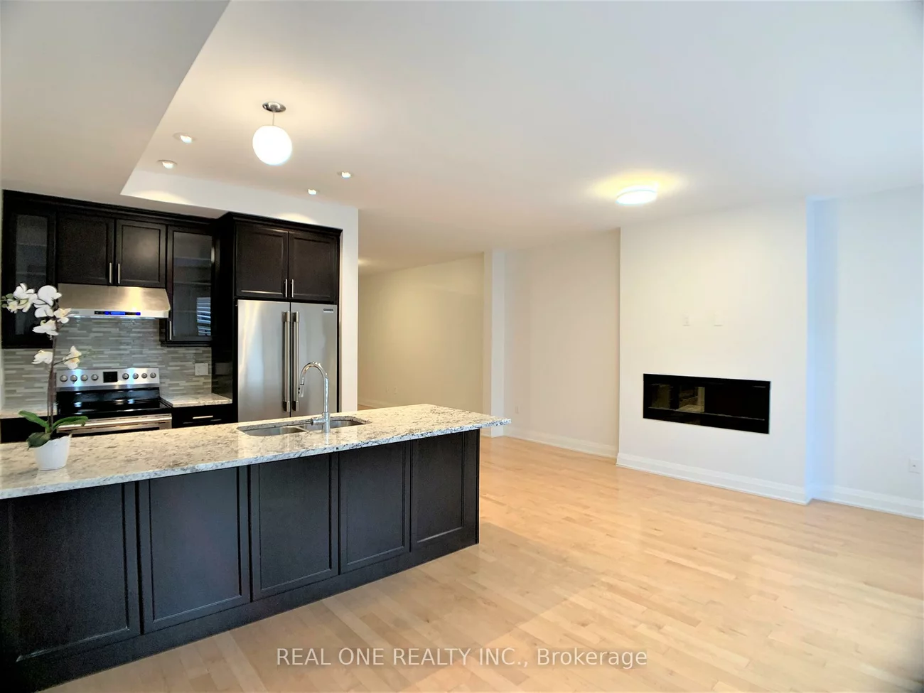 43, Causland, Devonsleigh, Richmond Hill