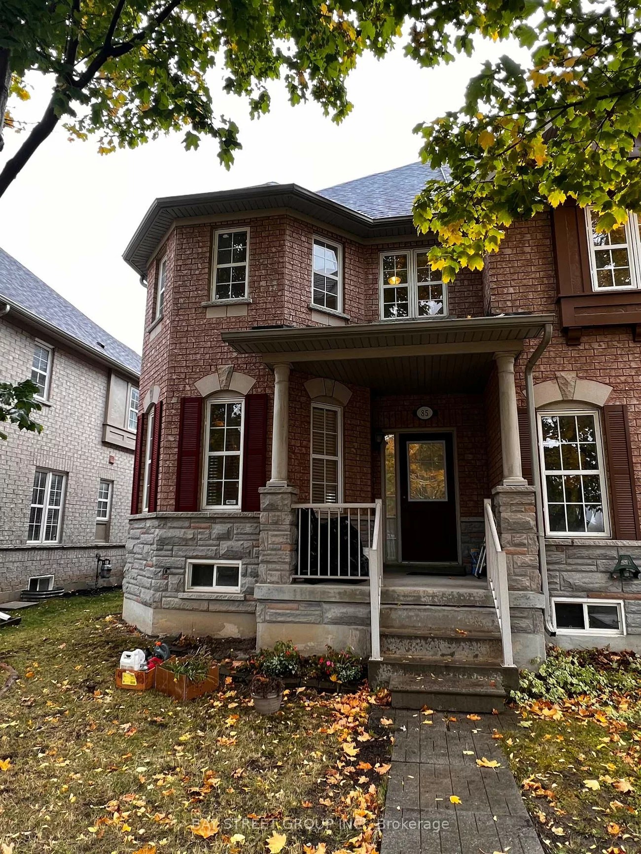 85, Selkirk, Langstaff, Richmond Hill